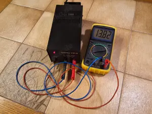 YAESU FP-4 Netzteil Bild 6