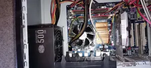 Alter PC Gehäuse 2 Festplatten Win10 Netzteil Grafikkarte Mainboard Prozessor DVD 4GB RAM Bild 6