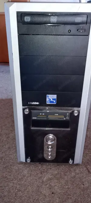 Alter PC Gehäuse 2 Festplatten Win10 Netzteil Grafikkarte Mainboard Prozessor DVD 4GB RAM Bild 3