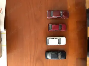 4 Modellautos 1 43 zu verkaufen