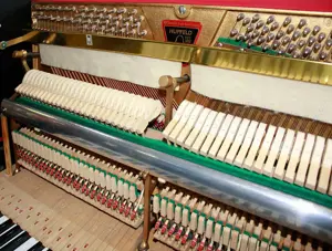 Klavier Hupfeld 108, Eiche schwarz satiniert, Baujahr 1979, 5 Jahre Garantie Bild 8