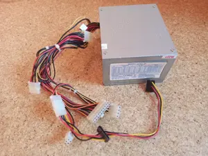 400 W Watt Netzteil Stromversorgung Computer Festplatte Laufwerk PC