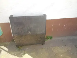 Heuraufe zum Anschrauben an die Wand