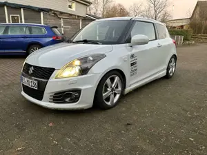 Suzuki Swift Swift  3-Türer 1.6 Sport Bild 2