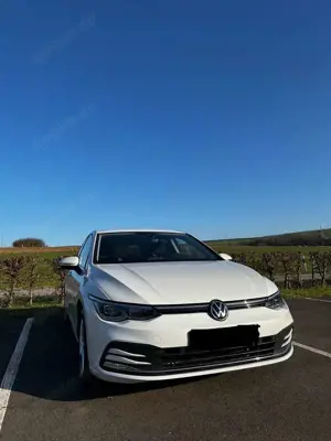 Volkswagen Golf Style Bild 2