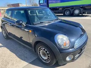 MINI One Cooper D /AC / Panorama Dach / Motorschaden Bild 3