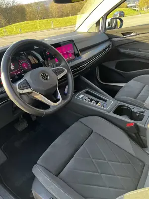 Volkswagen Golf Style Bild 4