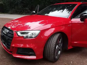 Audi A3 35+TFSI+cylinder+on+demand+Limousine+S+tronic+spor Bild 2