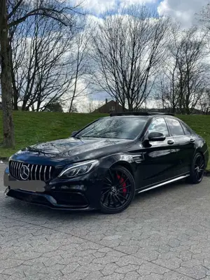 Mercedes-Benz C 63 AMG C 63 S AMG (205.087) Bild 1 Mercedes-Benz C 63 AMG C 63 S AMG (205.087) Bild 1