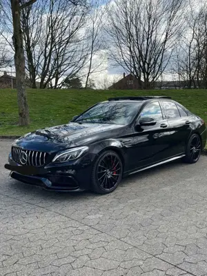 Mercedes-Benz C 63 AMG C 63 S AMG (205.087) Bild 4 Mercedes-Benz C 63 AMG C 63 S AMG (205.087) Bild 4