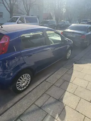 Fiat Grande Punto 1.4 8V Dynamic (01.2007->) Bild 3