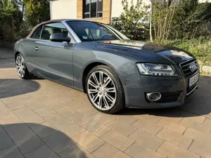 Audi A5 Cabrio 2.0 TDI DPF Bild 3