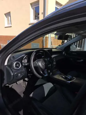 Mercedes-Benz C 220 D Diesel Bild 2