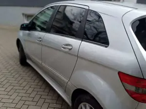 Mercedes-Benz B 180 Mercedes-Benz B Klasse 180 Bild 4