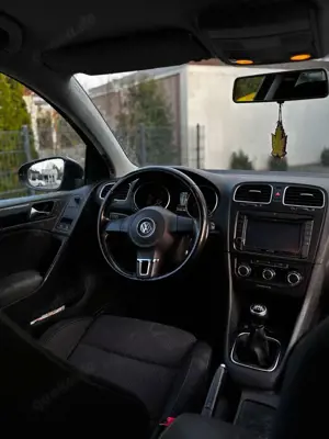 Volkswagen Golf 1.6 Comfortline Bild 4