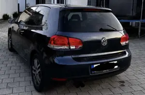 Volkswagen Golf 1.6 Comfortline Bild 1