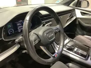 Audi Q7 Q7+60+TFSI+e+quattro+tiptronic+S+line Bild 3
