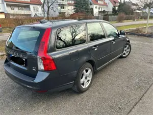 Volvo V50 V50+1.6D+DPF+DRIVe+RDesign Bild 3