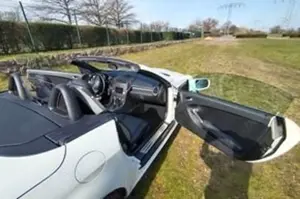 Mercedes-Benz SLK 350 SLK 350 7G-TRONIC Sport Bild 3 Mercedes-Benz SLK 350 SLK 350 7G-TRONIC Sport Bild 3