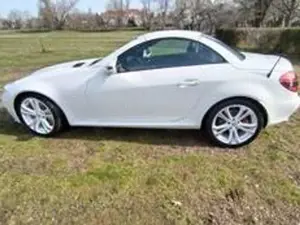 Mercedes-Benz SLK 350 SLK 350 7G-TRONIC Sport Bild 5 Mercedes-Benz SLK 350 SLK 350 7G-TRONIC Sport Bild 5