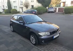 BMW 116 116i Bild 1