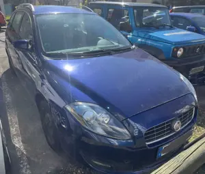 Fiat Croma 2.2 16V MPI Dynamic *KLIMAAUTOMATIK*WENIG KM* Bild 3