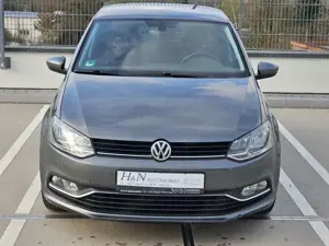 Volkswagen Polo Lounge  *Orig.95000KM*1.Hand*PDC*SHZ*ALU* Bild 2