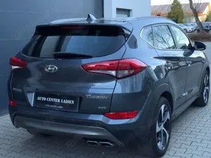 Hyundai TUCSON Premium 4WD Keyless Kamera Leder Navi AHK Bild 5