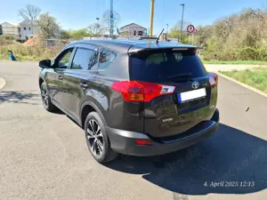 Toyota RAV 4 RAV 4 2.0 4x4Edition Bild 4