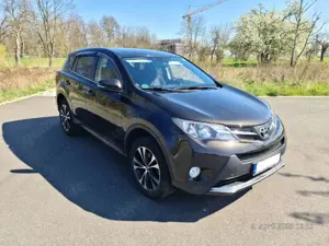 Toyota RAV 4 RAV 4 2.0 4x4Edition Bild 2