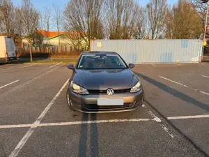 Volkswagen Golf 1.2 TSI BlueMotion Technology Trendline Bild 3