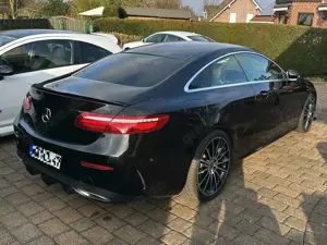 Mercedes-Benz E 200 Coupe 9G-TRONIC AMG Line Bild 5