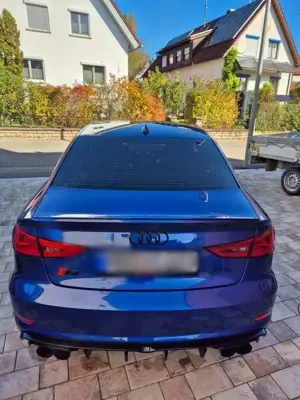 Audi S3 Limousine S tronic Bild 3