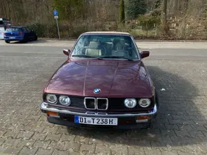 BMW 325 325i Bild 5