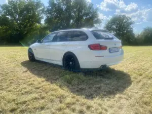 BMW 525 525d xDrive Touring Aut. Tüv neu Bild 1