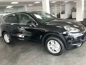 Porsche Cayenne Cayenne S + Tiptronic S, AHK 3,5 Tonnen Bild 3