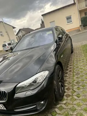 BMW 530 530d xDrive Sport-Aut. Bild 5