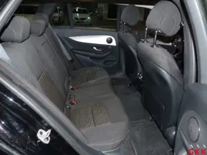 Mercedes-Benz E 300 e MBUX Kamera 1. Hand ACC Bild 5