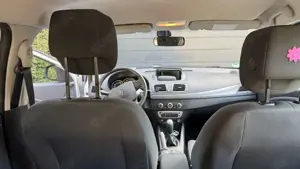 Renault Megane Tomtom Edition Bild 3