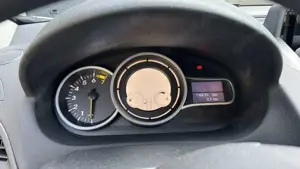 Renault Megane Tomtom Edition Bild 2