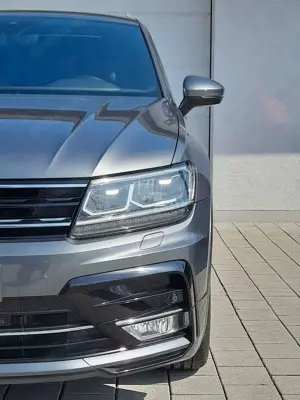 Volkswagen Tiguan 2.0TDI/DSG/4Motion/R Line/Pano/AHK/Memory
