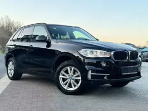 BMW X5 xDrive 30 d Pano Rkam AHK Xenon Leder Navi Top Bild 3