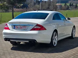 Mercedes-Benz CLS 63 AMG /NAVI/SCHIEBEDACH/HARMAN-KARDON Bild 5