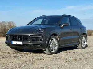 Porsche Cayenne Cayenne Turbo Tiptronic S