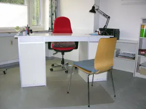 Stehpult aus Aluprofilen   Bild 4