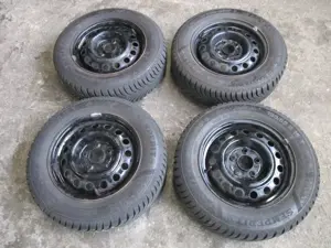 195 65 R15 Winterreifen Stahlfelgen Hyundai i30 GD Kia Ceed JD