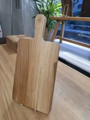 Schneidebrett Servierbrett Eichenholzbrett aus massiver Eiche