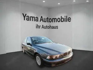 BMW 520 520i