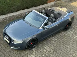 Audi A5 Cabrio 3.0 TDI DPF quattro S tronic
