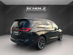 Chrysler Pacifica Touring *KAMERA*SHZ*KEYLESS*CARPLAY* Bild 4